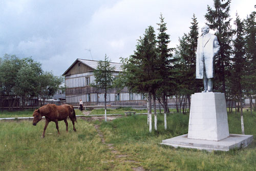 horse&lenin